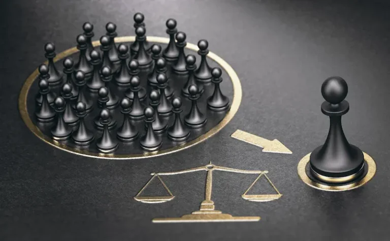A large group of chess pawns next to a justice scale symbol represent a class action lawsuit.